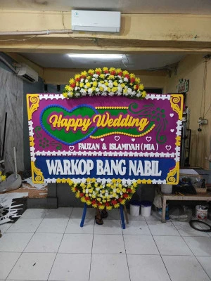 Papan Bunga di Joglo