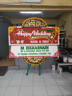 Papan Bunga di Joglo